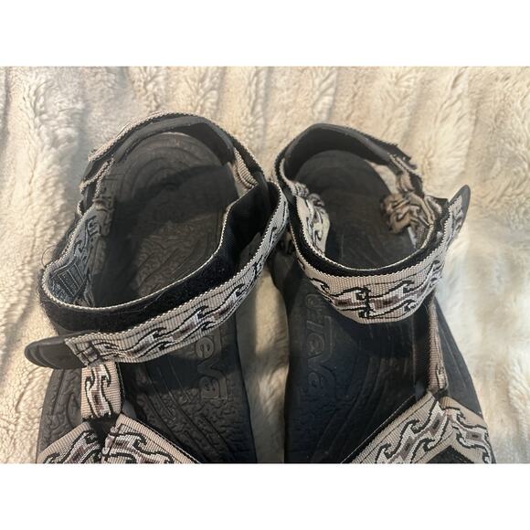 Teva Sandals - Used - Terradactyl Black with Patterned Straps - Size 12 - Picture 2 of 6